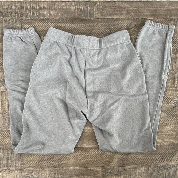 Nike Gray Track Pants with Drawstring Waistband and Tapered Legs - Picture 4 of 6